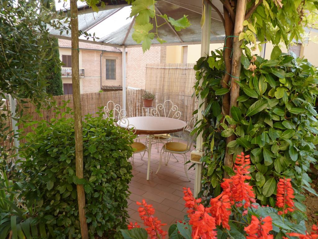 Hotel Primettahouse San Gimignano Zewnętrze zdjęcie